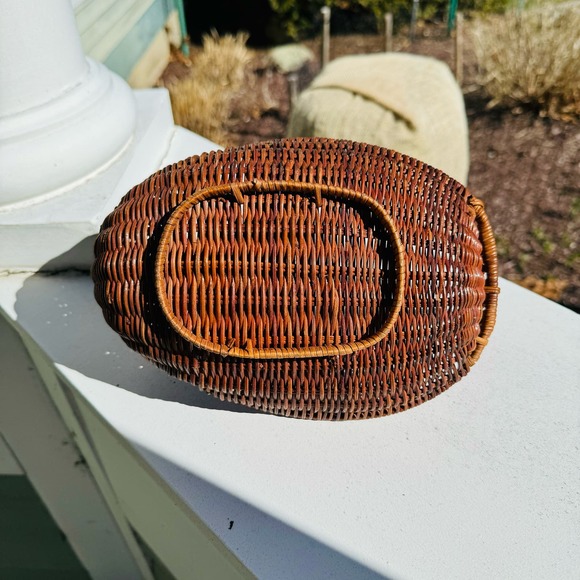 Vintage 70s Handmade Wicker Chestnut Brown Duck Basket Decorative Boho Cute Rare - Picture 7 of 7